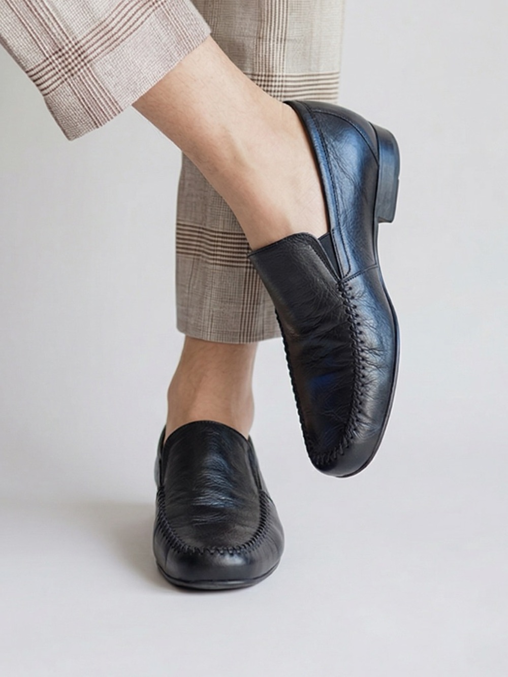 Calvin Klein Men's Black Leather Loafers Size 12M Casual Slip‎ On